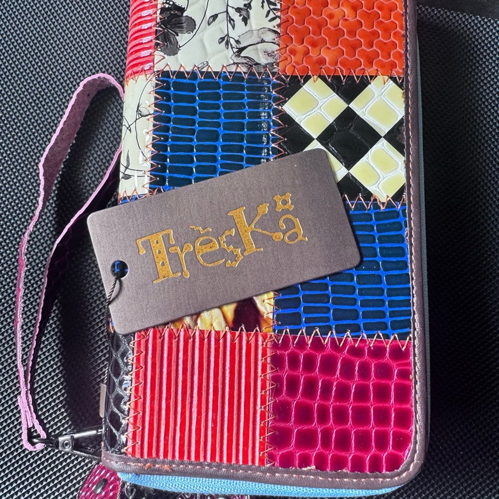 Colorful Patchwork Wallet - Picture 2 of 2